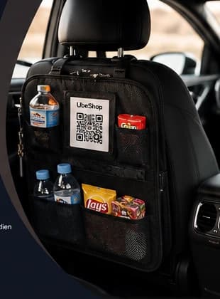 Organisateur de siège UbeShop installé dans une voiture.